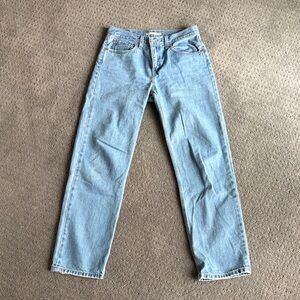 Levi's Women's Low Pro Straight Jeans